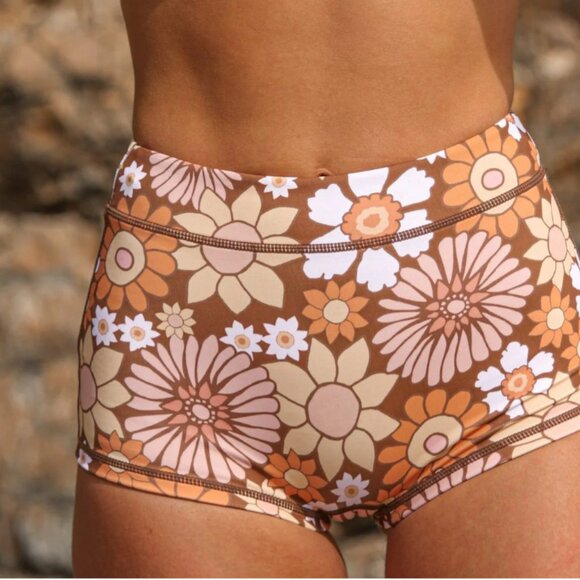 Kavala Flower Power Misool Swim Shorts XS – NWT Tropical Retro Print - Picture 5 of 7